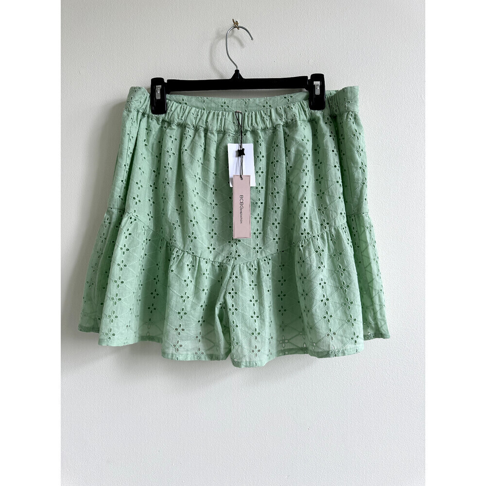 BCBGeneration women's shorts Mint Green Cotton Eyelet Size L $88 NWT